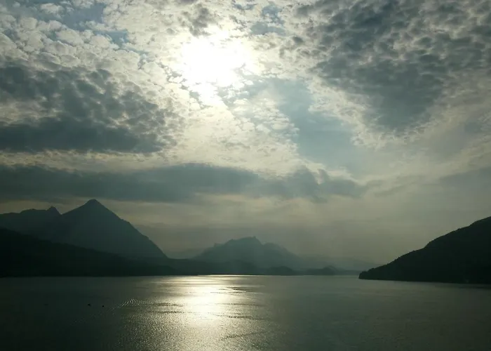 Seeparadiesli Am Schoenen Thunersee *