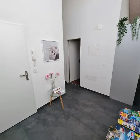 Seeparadiesli Am Schoenen Thunersee *