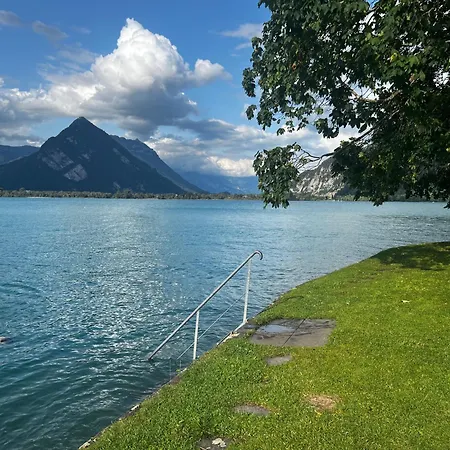 아파트 Seeparadiesli Am Schoenen Thunersee Därligen